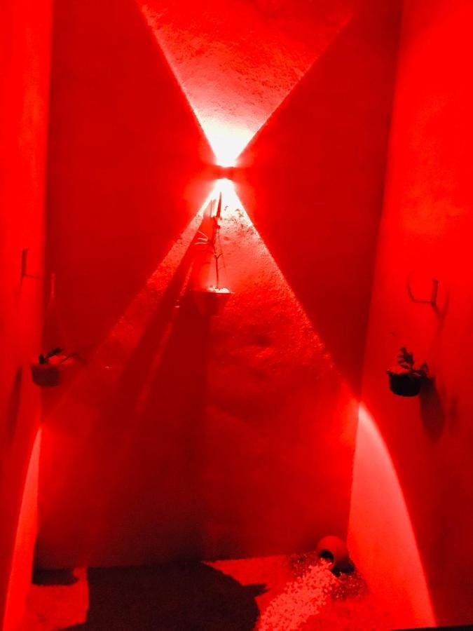ホテル Bathiya Tourist Guest アヌラーダプラ エクステリア 写真